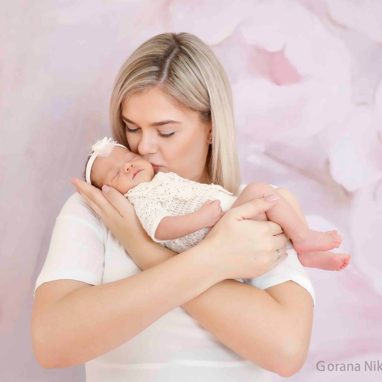 Fox Rolled Dreamy Flowers Vinyl Backdrop for Children Maternity - Foxbackdrop