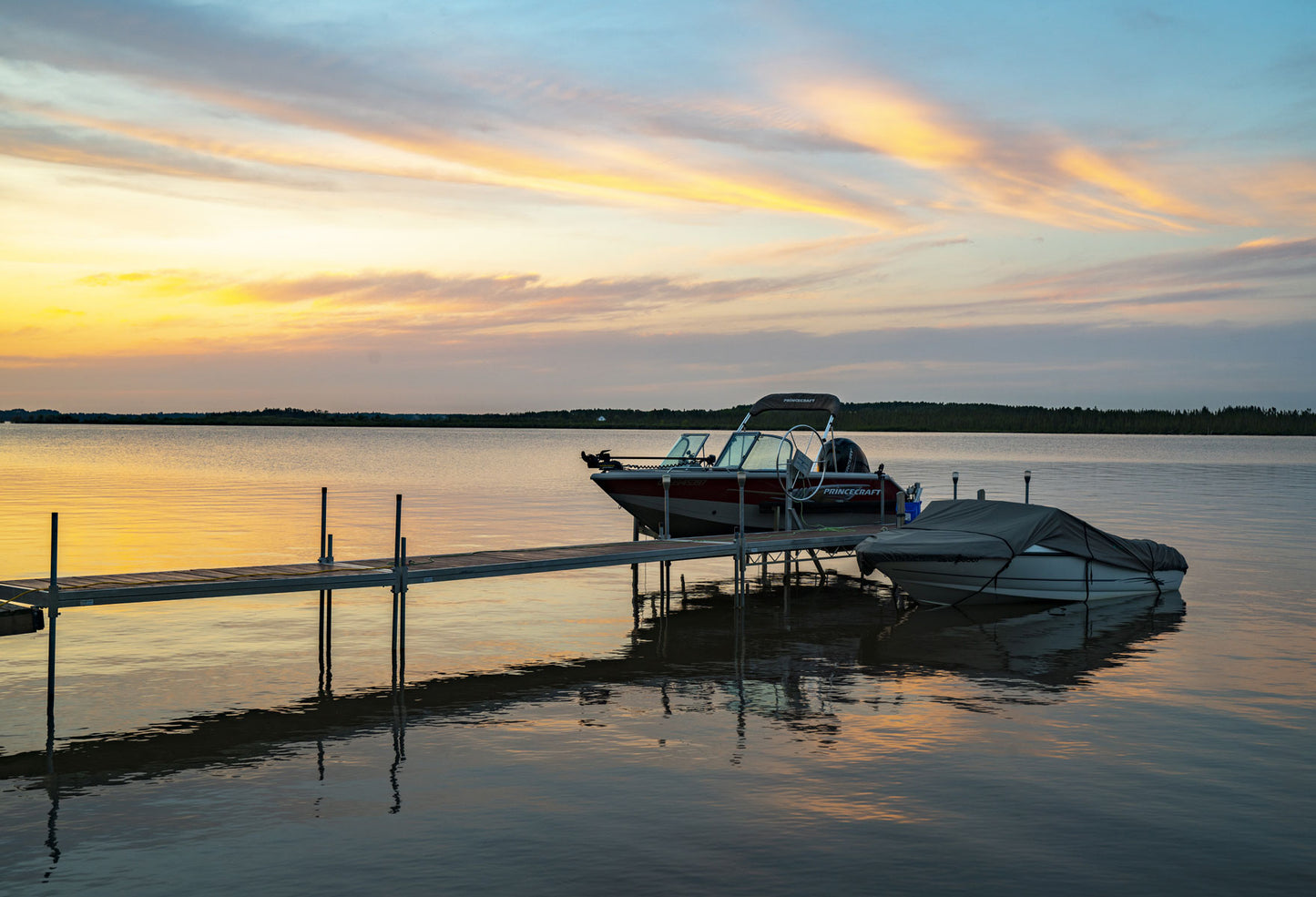 Fox River Boat Board Vinyl Backdrop Design by Marie-Eve - Foxbackdrop