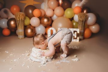 Fox Rolled Children Balloons Cake Smash Birthday Backdrop Design by Kali - Foxbackdrop