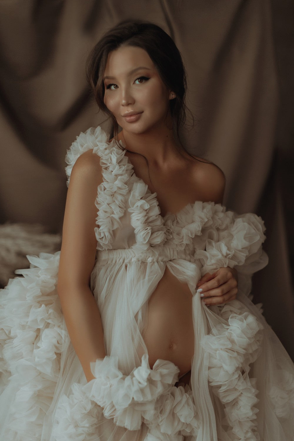 Fox Luxury Ruffled Pregnant Women Photo Modeling Clothing Long Skirt Maternity Dress for Photography