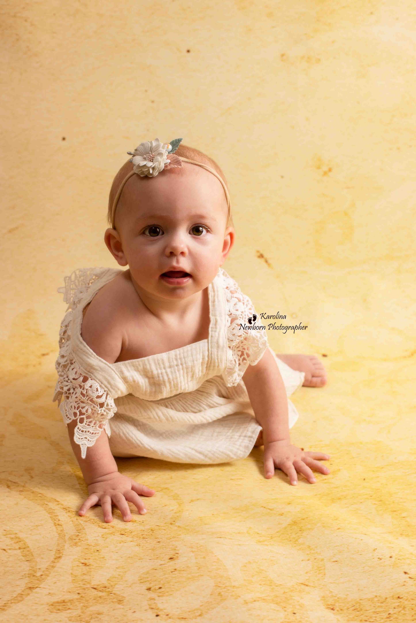 Fox Rolled Golden Abstract Pattern Vinyl Backdrop - Foxbackdrop