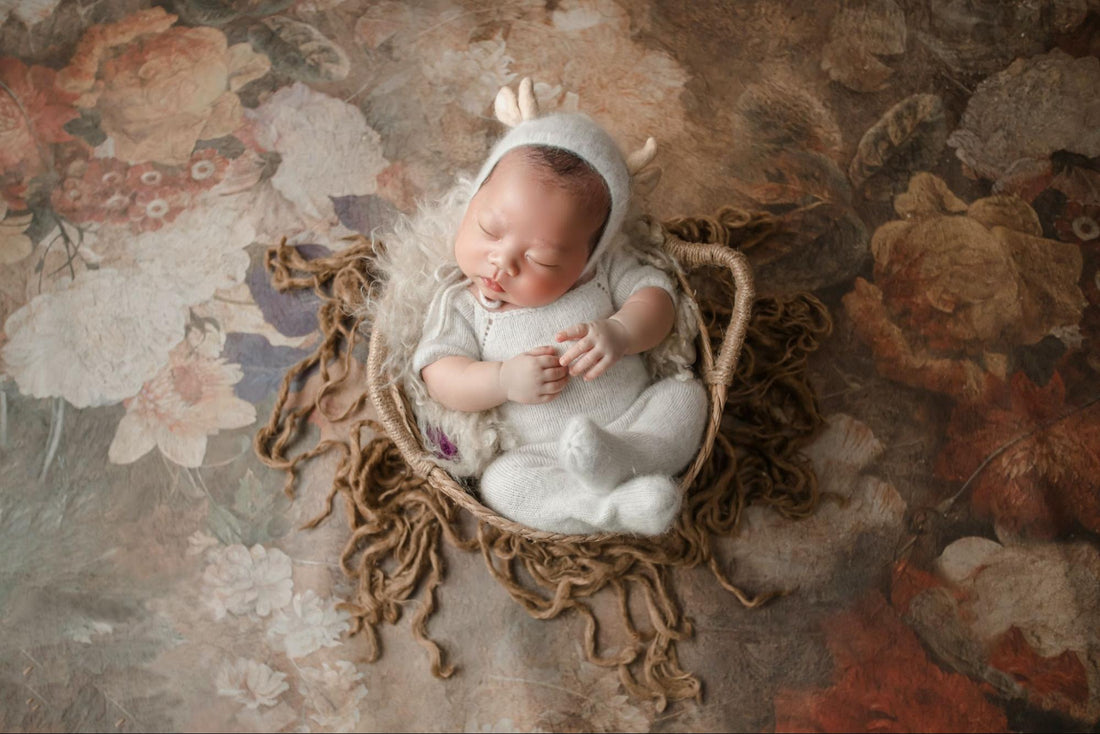 5 Awesome & Essential Newborn Photography Props