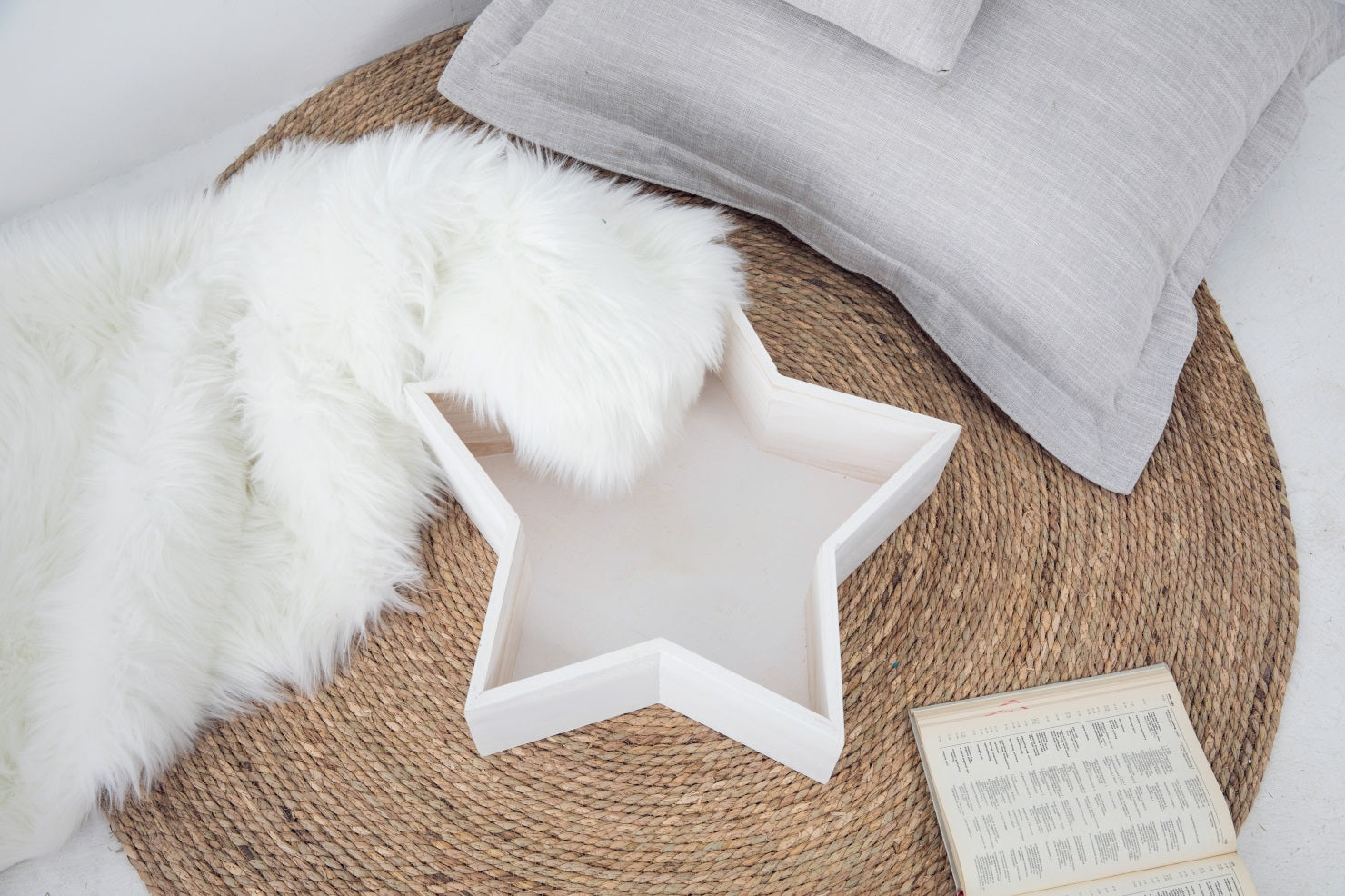 RTS Fox Newborn Photography Props Mini Baby Star White Wooden Box Prop (only US address) - Foxbackdrop