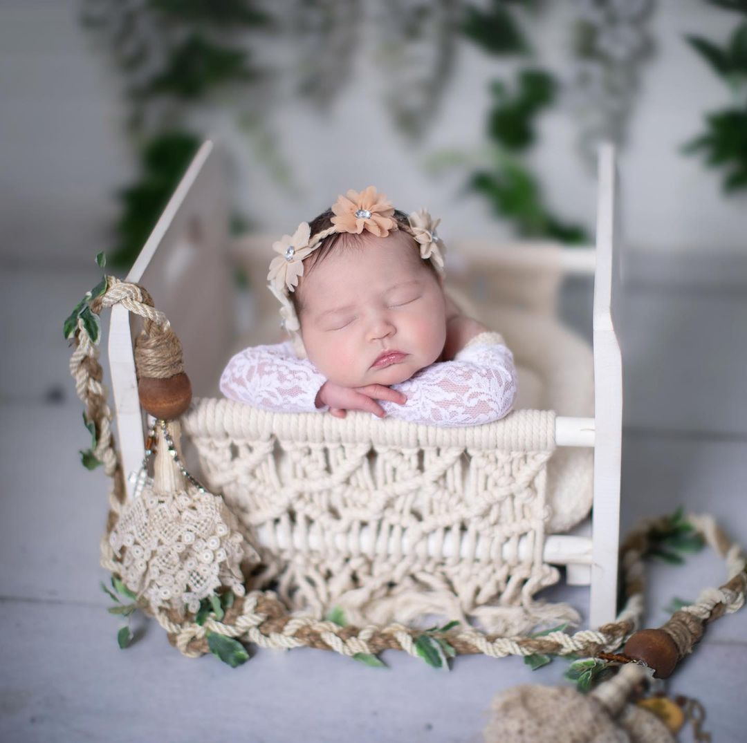 Fox Newborn Baby Wooden Prop Bed Photography Props - Foxbackdrop