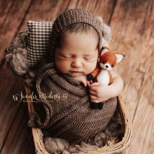 Fox Brown Wood Rubber Mat Flooring for Newborn Photos