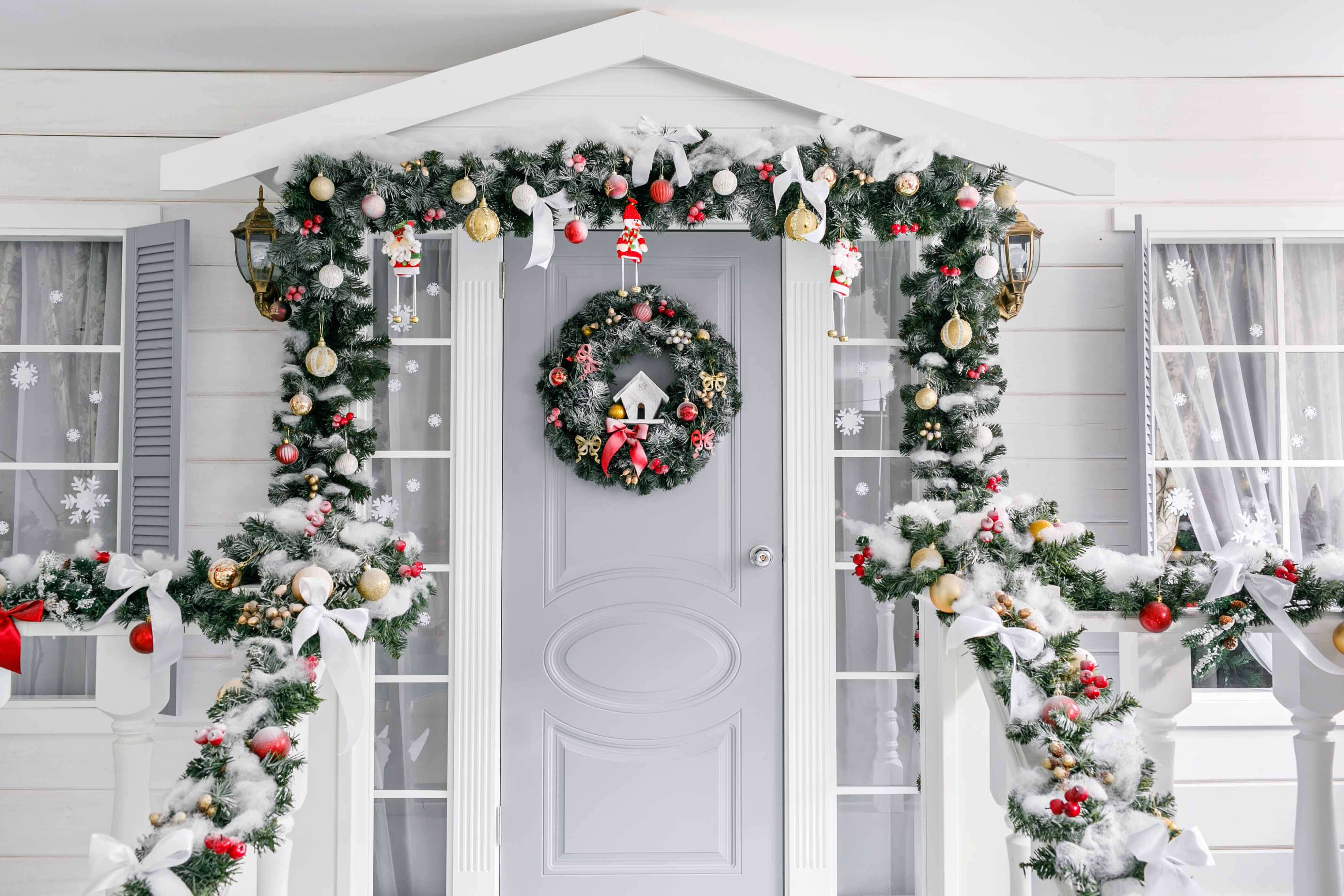 Fox Rolled Christmas Snows Front Door Vinyl Backdrop - Foxbackdrop