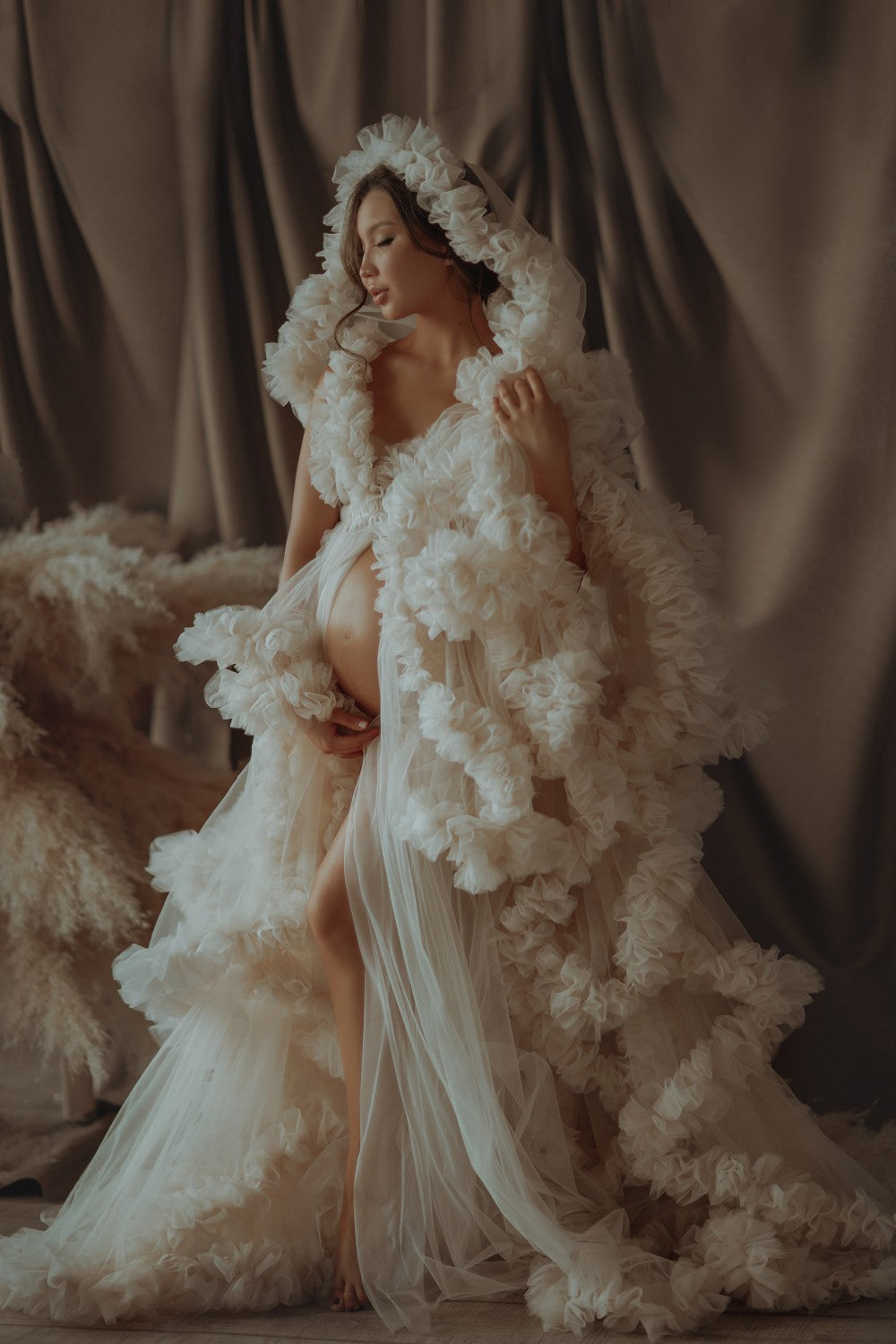 Fox Luxury Ruffled Pregnant Women Photo Modeling Clothing Long Skirt Maternity Dress for Photography